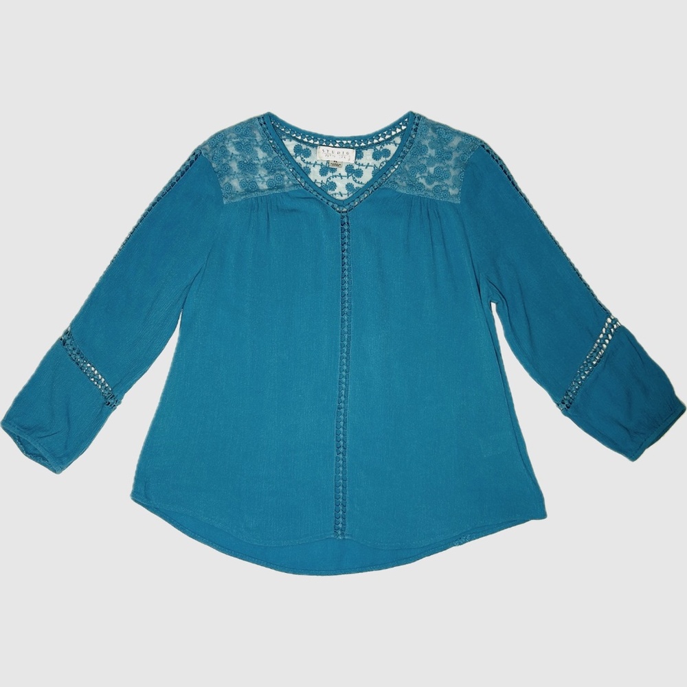 Studio Petite JPR Embroidered Top - Aqua Blue